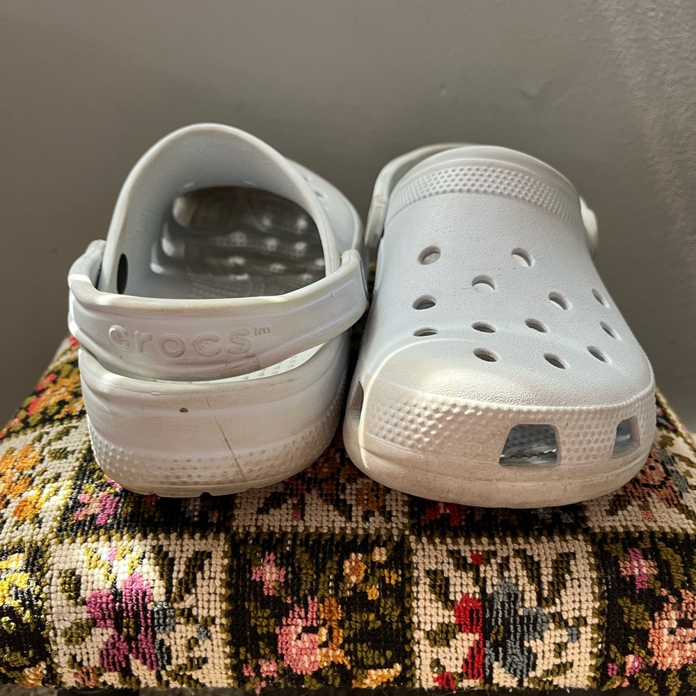 CROCS White Sandals with Croslite Foam and Ventilation